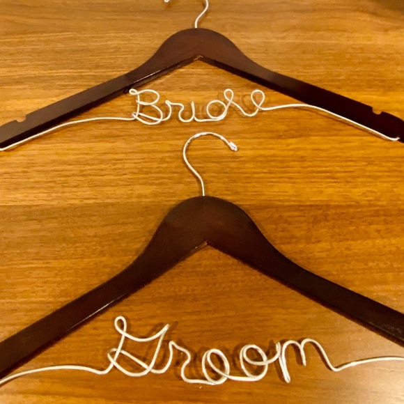 🚨SOLD🚨Bride & Groom Wooden Hangers - Picture 3 of 4